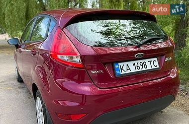 Хэтчбек Ford Fiesta 2011 в Киеве