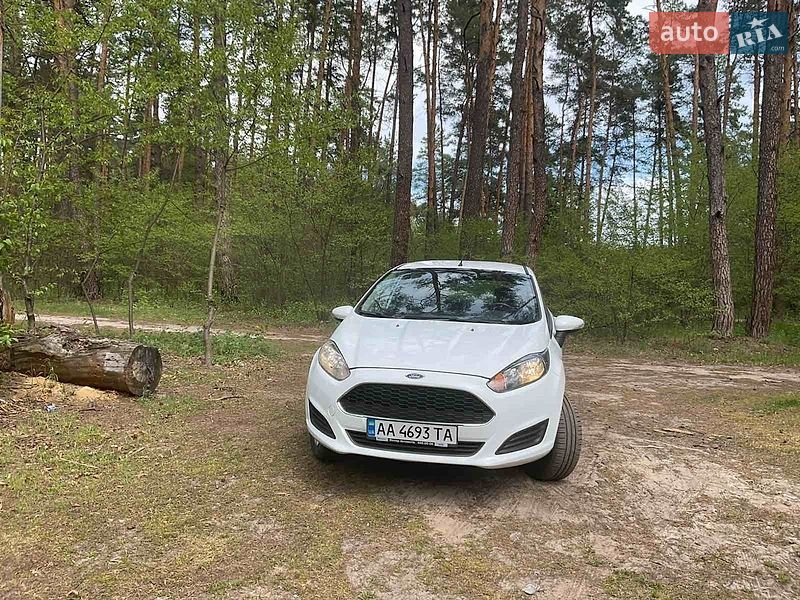 Хетчбек Ford Fiesta 2017 в Броварах