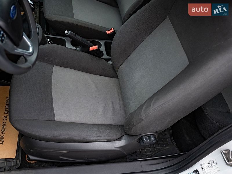 Хэтчбек Ford Fiesta 2014 в Киеве