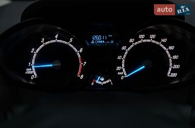 Хэтчбек Ford Fiesta 2014 в Киеве