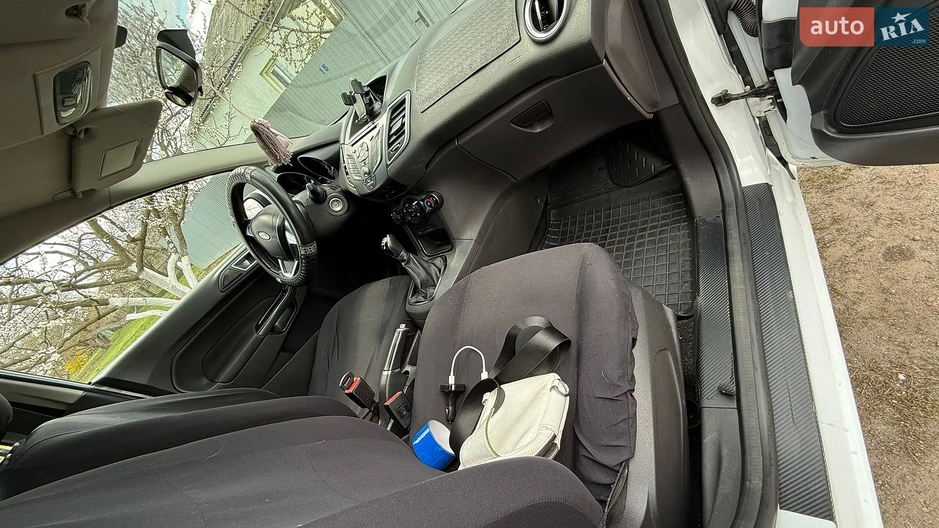 2016 Ford Fiesta - мініатюра 10