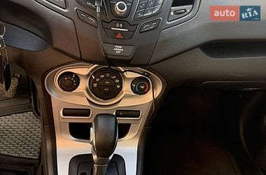 Седан Ford Fiesta 2017 в Днепре