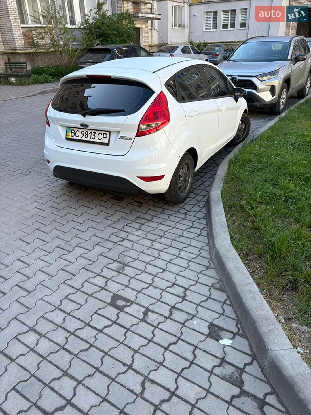 2012 Ford Fiesta - мініатюра 3