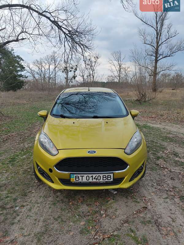 Хетчбек Ford Fiesta 2013 в Києві
