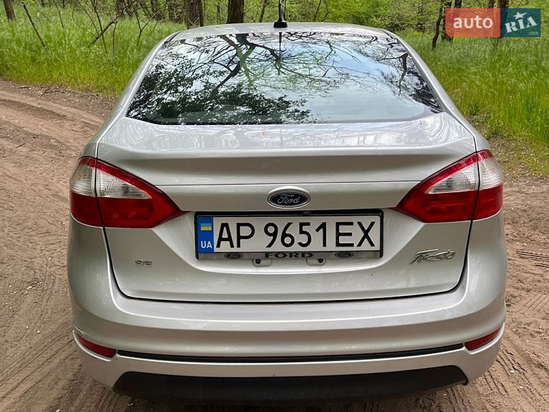Седан Ford Fiesta 2018 в Запорожье