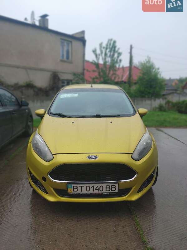Хетчбек Ford Fiesta 2013 в Києві
