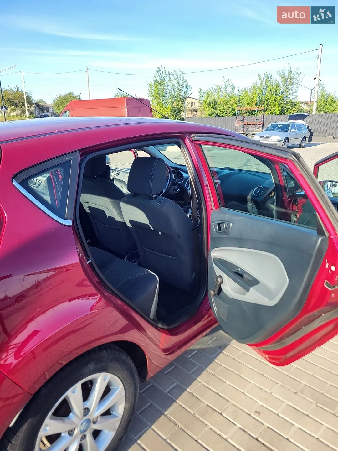2012 Ford Fiesta - мініатюра 11