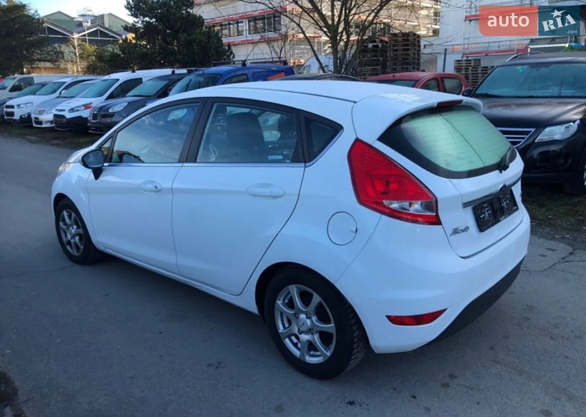 2012 Ford Fiesta - мініатюра 13