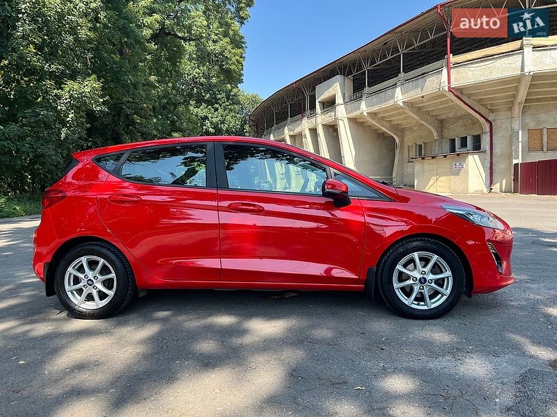 Хэтчбек Ford Fiesta 2017 в Тернополе
