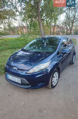 Хэтчбек Ford Fiesta 2012 в Карловке