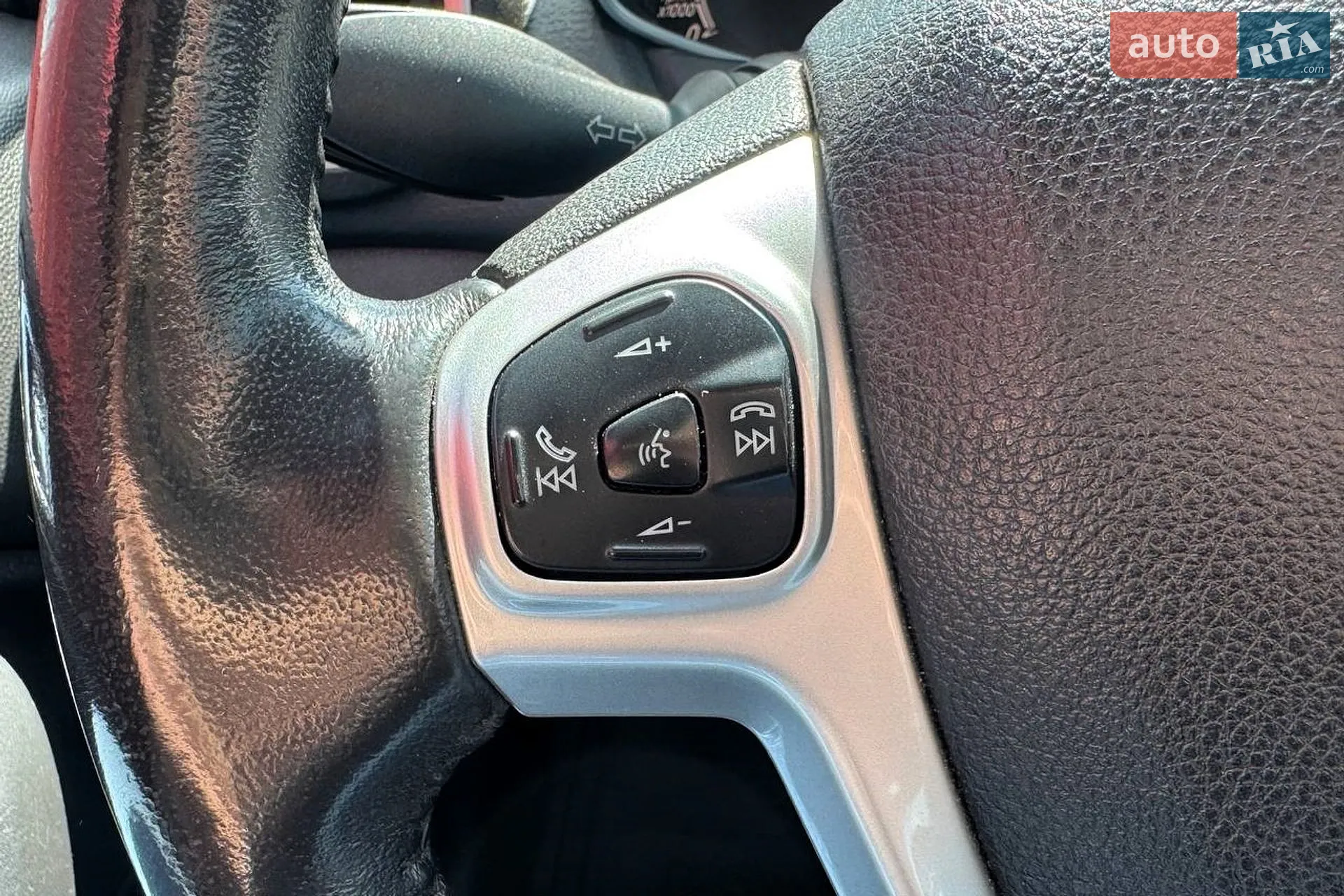 2014 Ford Fiesta - мініатюра 17