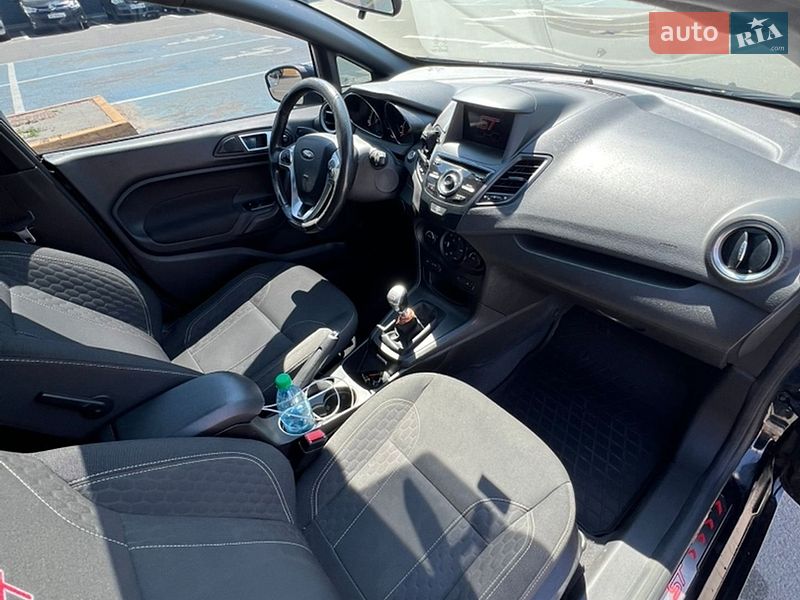 Хэтчбек Ford Fiesta 2019 в Киеве