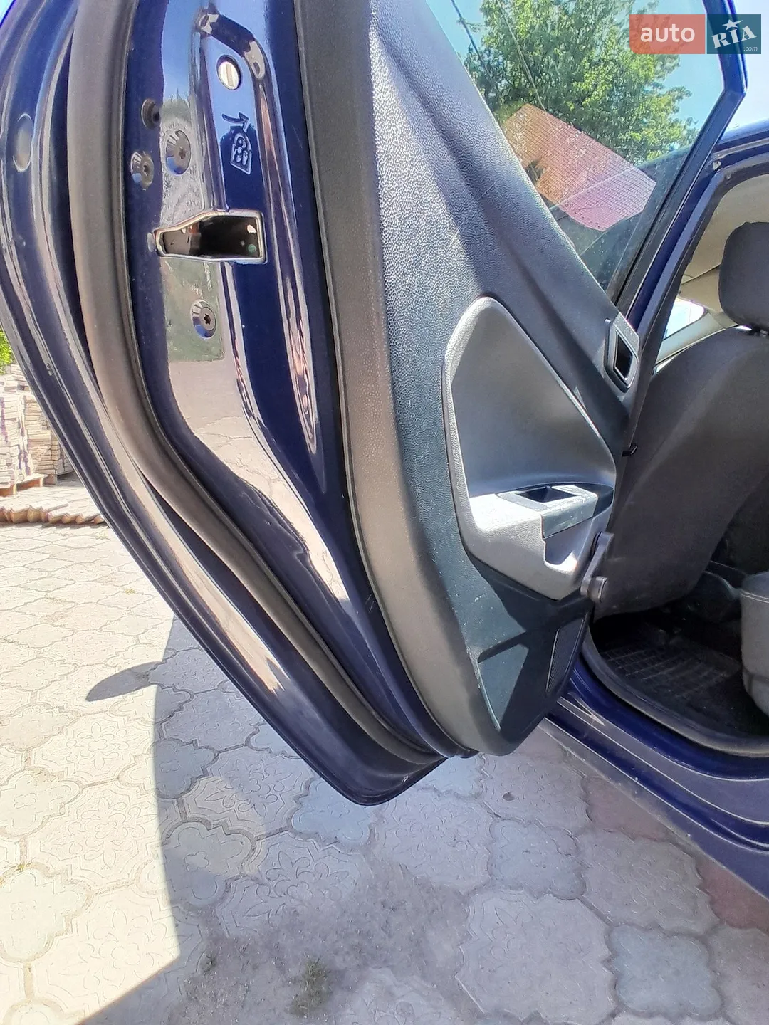 2010 Ford Fiesta - мініатюра 14