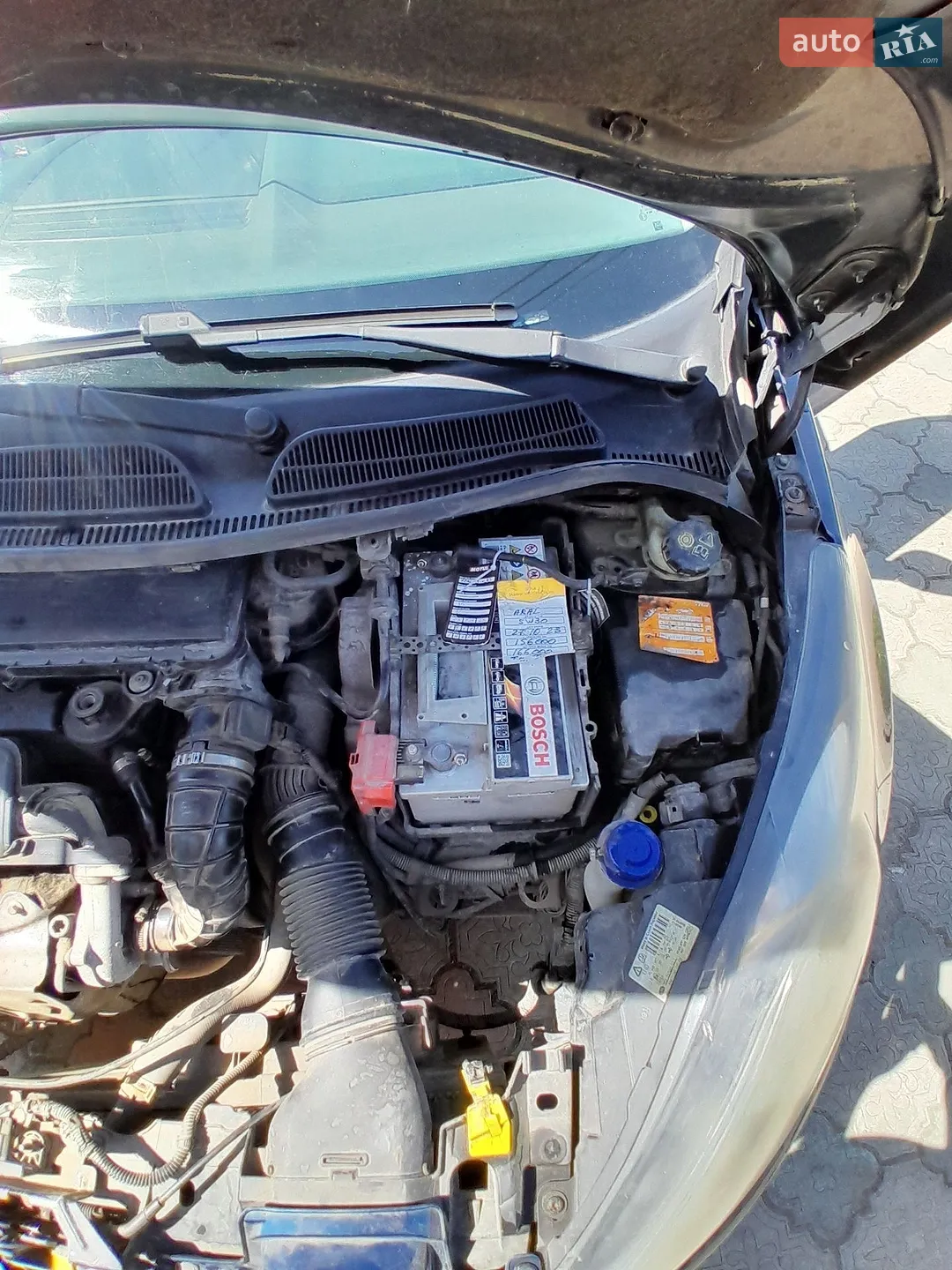 2010 Ford Fiesta - мініатюра 19
