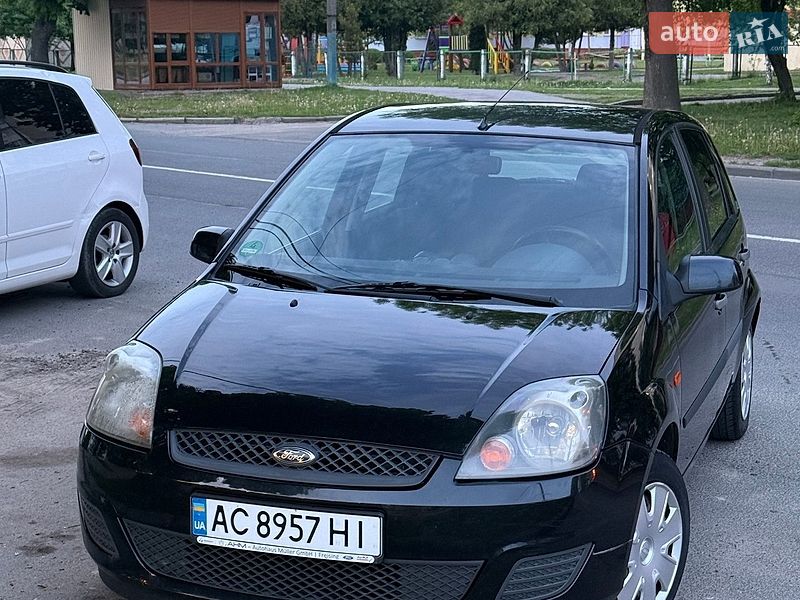 Хетчбек Ford Fiesta 2007 в Володимирі фото Хетчбек Ford Fiesta 2007 в Володимирі
