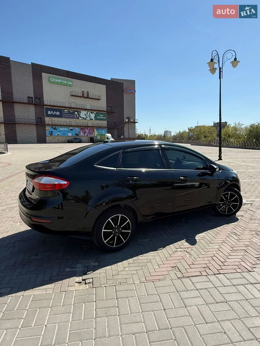 2017 Ford Fiesta - мініатюра 6