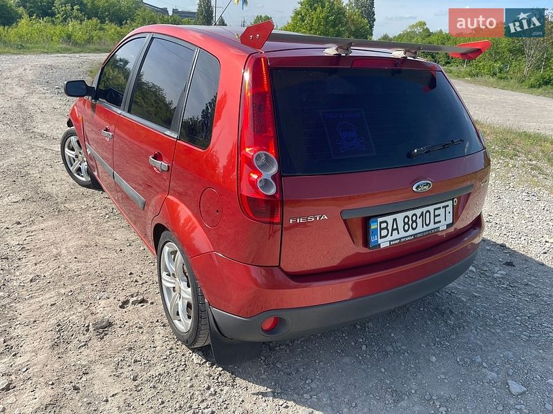 Хетчбек Ford Fiesta 2006 в Кам'янець-Подільському