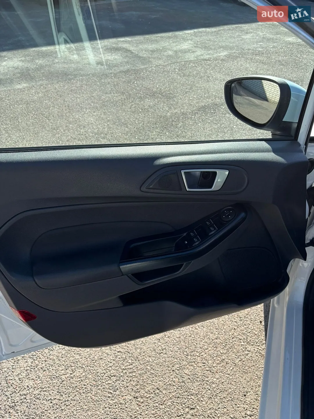 2016 Ford Fiesta - мініатюра 16