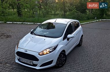 Хетчбек Ford Fiesta 2016 в Одесі