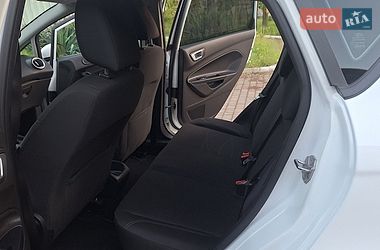 Хетчбек Ford Fiesta 2016 в Одесі