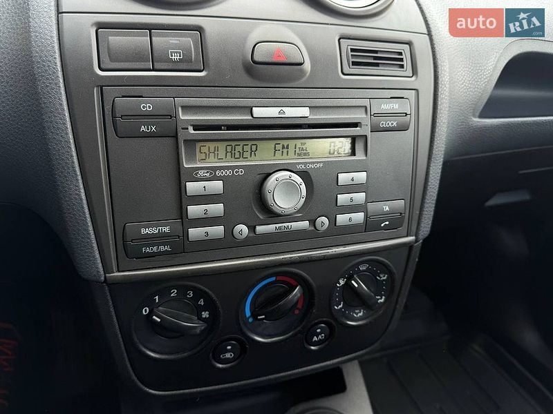 Хетчбек Ford Fiesta 2008 в Запоріжжі