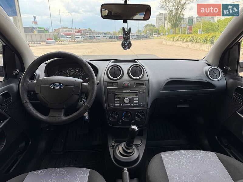 Хетчбек Ford Fiesta 2008 в Запоріжжі