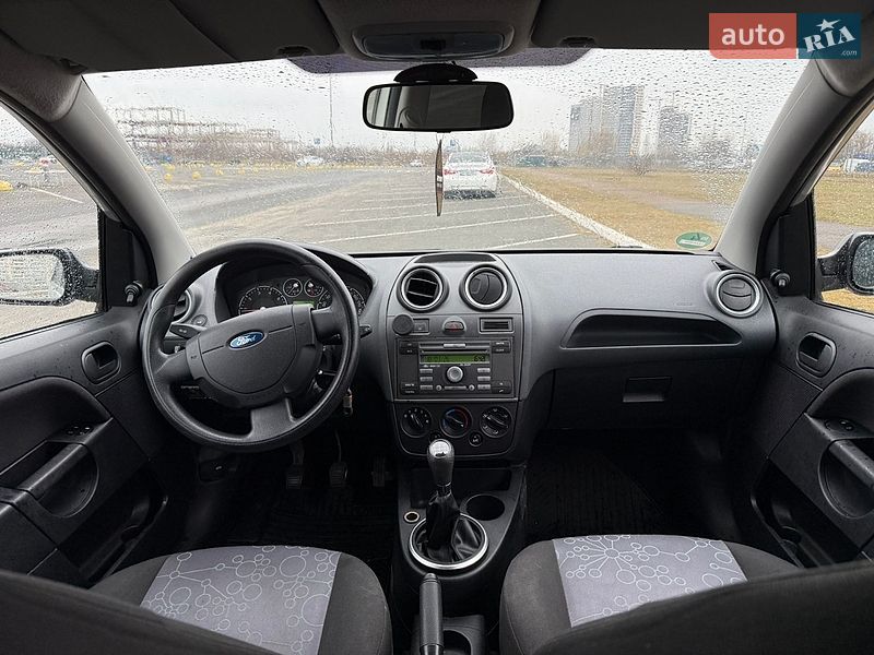 Хэтчбек Ford Fiesta 2007 в Киеве фото 11 Хэтчбек Ford Fiesta 2007 в Киеве
