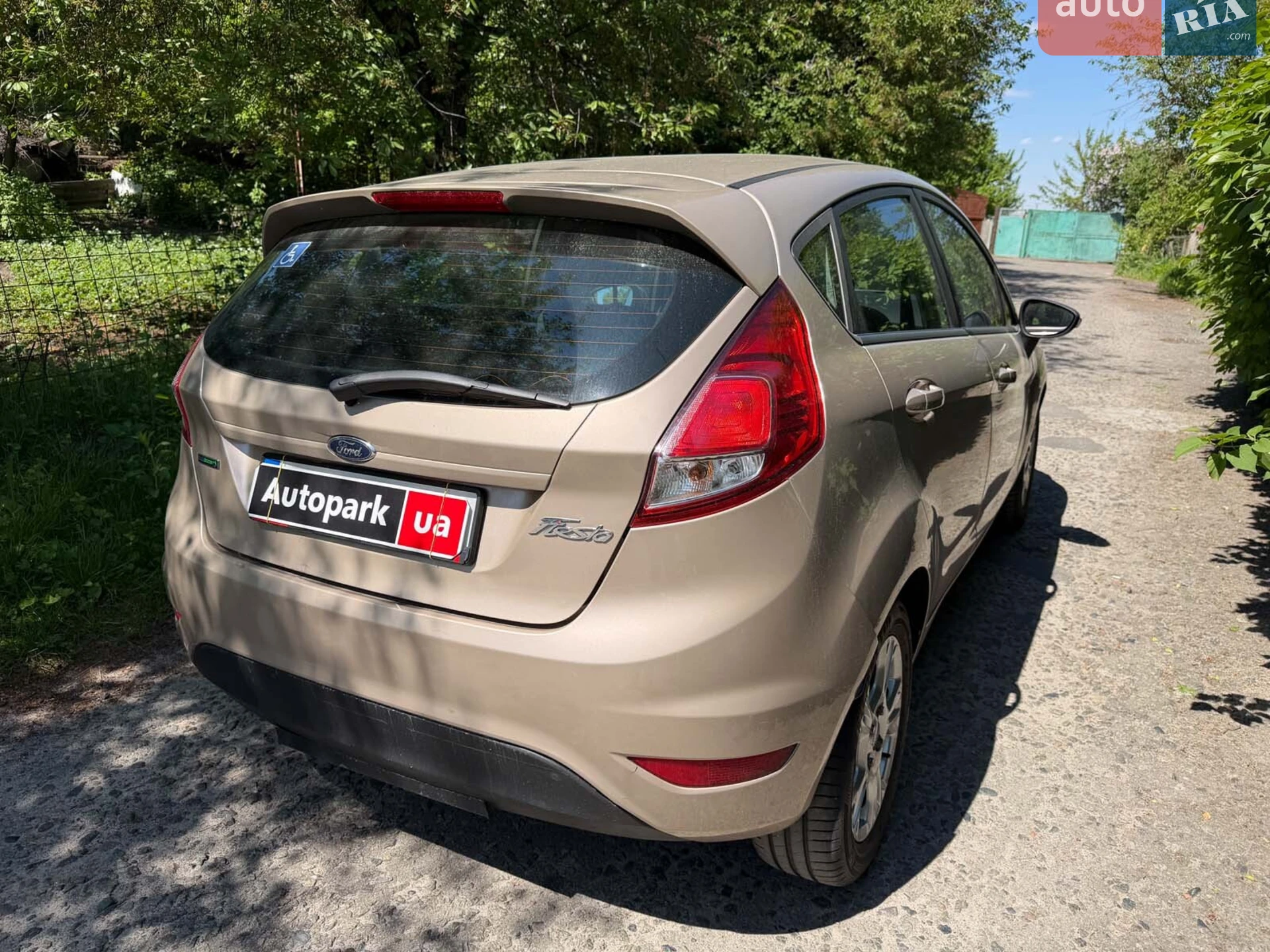 2016 Ford Fiesta - мініатюра 4
