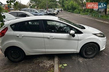Хэтчбек Ford Fiesta 2011 в Киеве