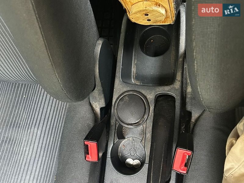 Хэтчбек Ford Fiesta 2011 в Киеве