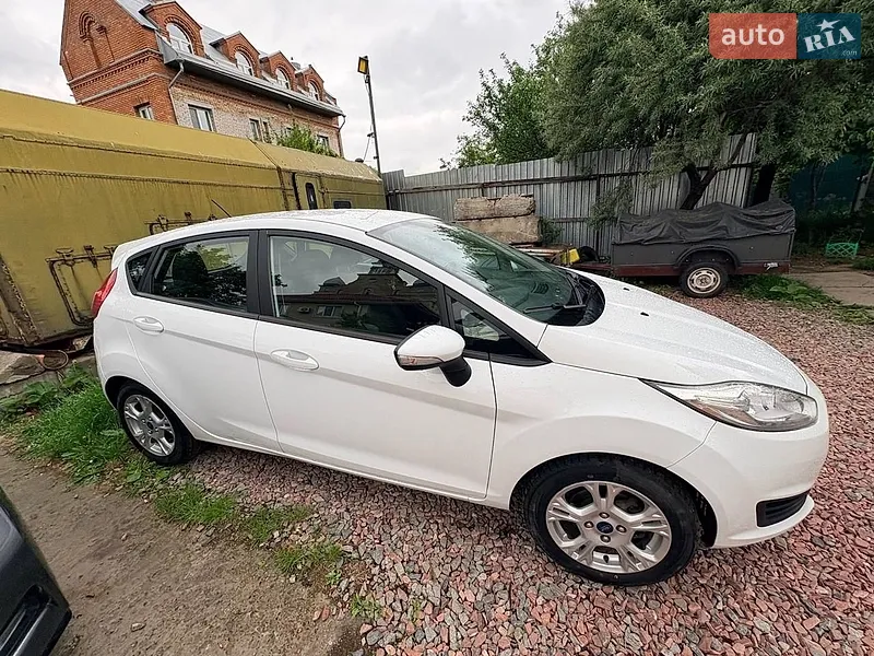 Ford Fiesta 2015 VIN 3FADP4EJ1FM144240 фото оголошення 3 з 49