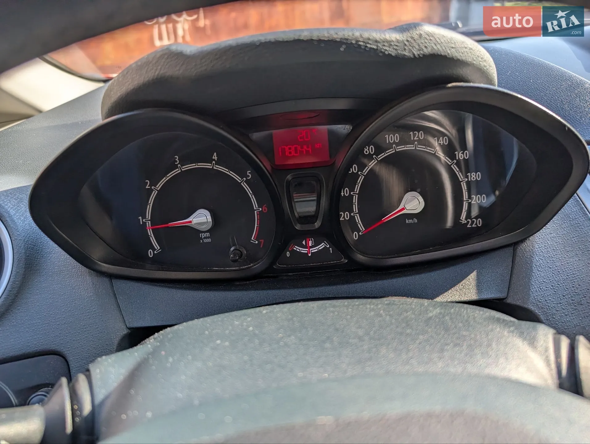 2011 Ford Fiesta - мініатюра 5