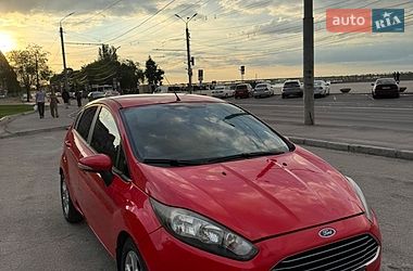 Хэтчбек Ford Fiesta 2014 в Днепре