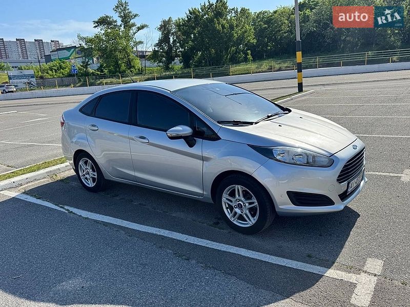 Седан Ford Fiesta 2019 в Киеве фото 5 Седан Ford Fiesta 2019 в Киеве