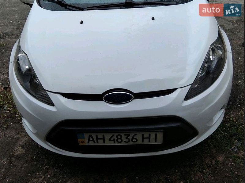 Хетчбек Ford Fiesta 2011 в Дніпрі