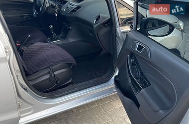 Хетчбек Ford Fiesta 2013 в Софіївській Борщагівці