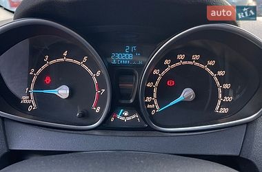 Хетчбек Ford Fiesta 2013 в Софіївській Борщагівці