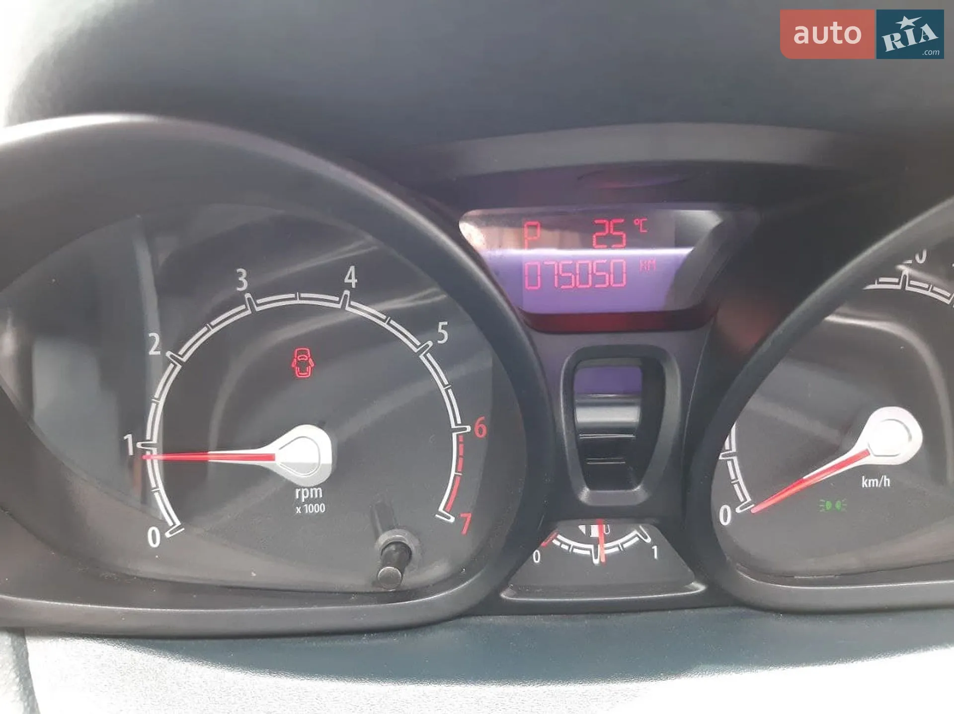 2012 Ford Fiesta - мініатюра 2