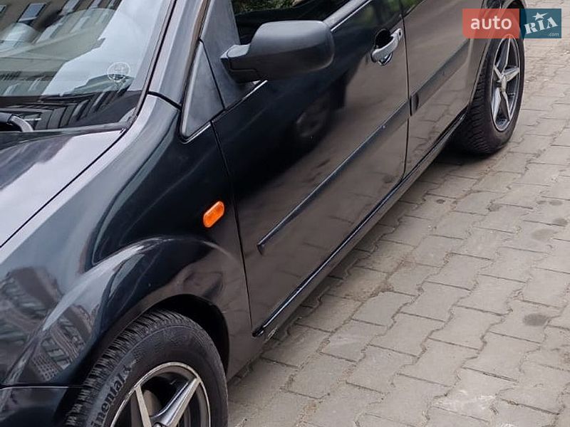 Хэтчбек Ford Fiesta 2007 в Южном