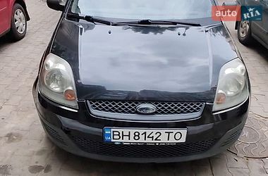 Хэтчбек Ford Fiesta 2007 в Южном