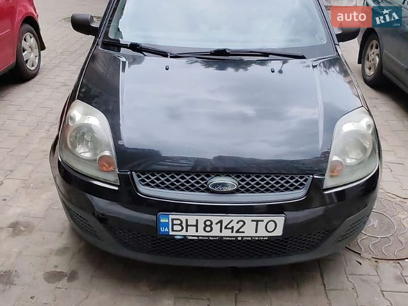 Хэтчбек Ford Fiesta 2007 в Южном