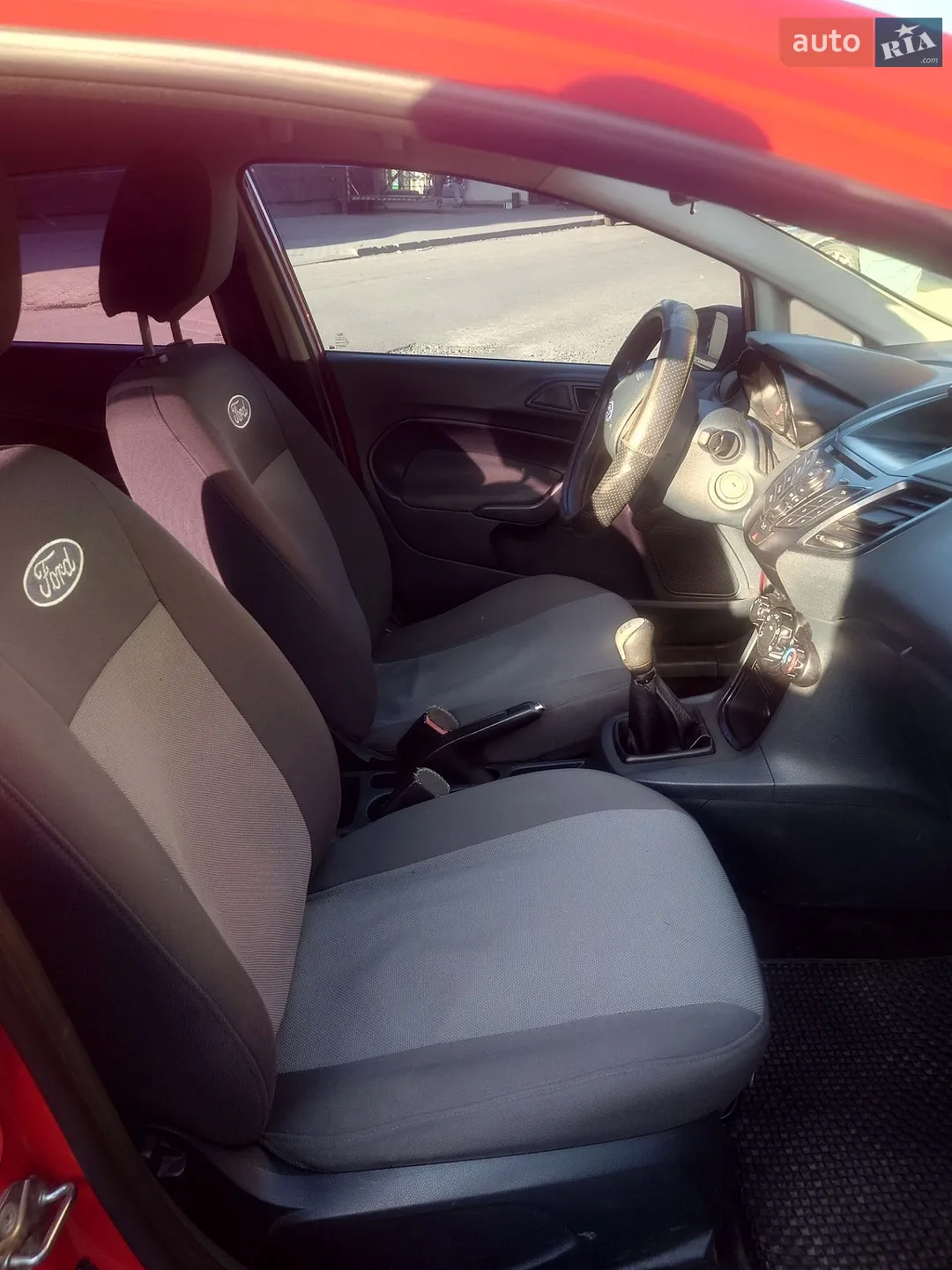 2012 Ford Fiesta - мініатюра 8