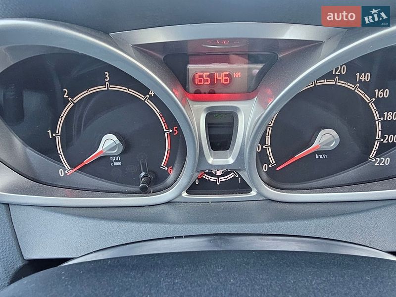 Хэтчбек Ford Fiesta 2011 в Иршаве