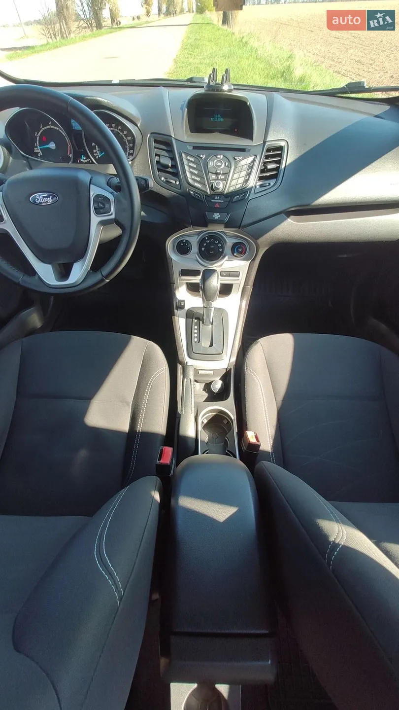 2016 Ford Fiesta - мініатюра 13