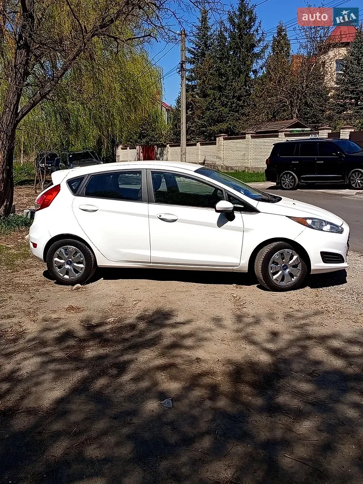 2016 Ford Fiesta - мініатюра 17