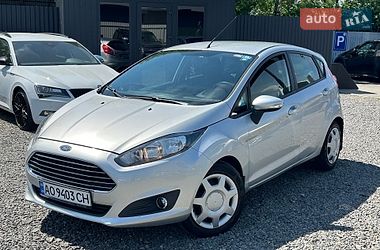 Хэтчбек Ford Fiesta 2013 в Мукачево