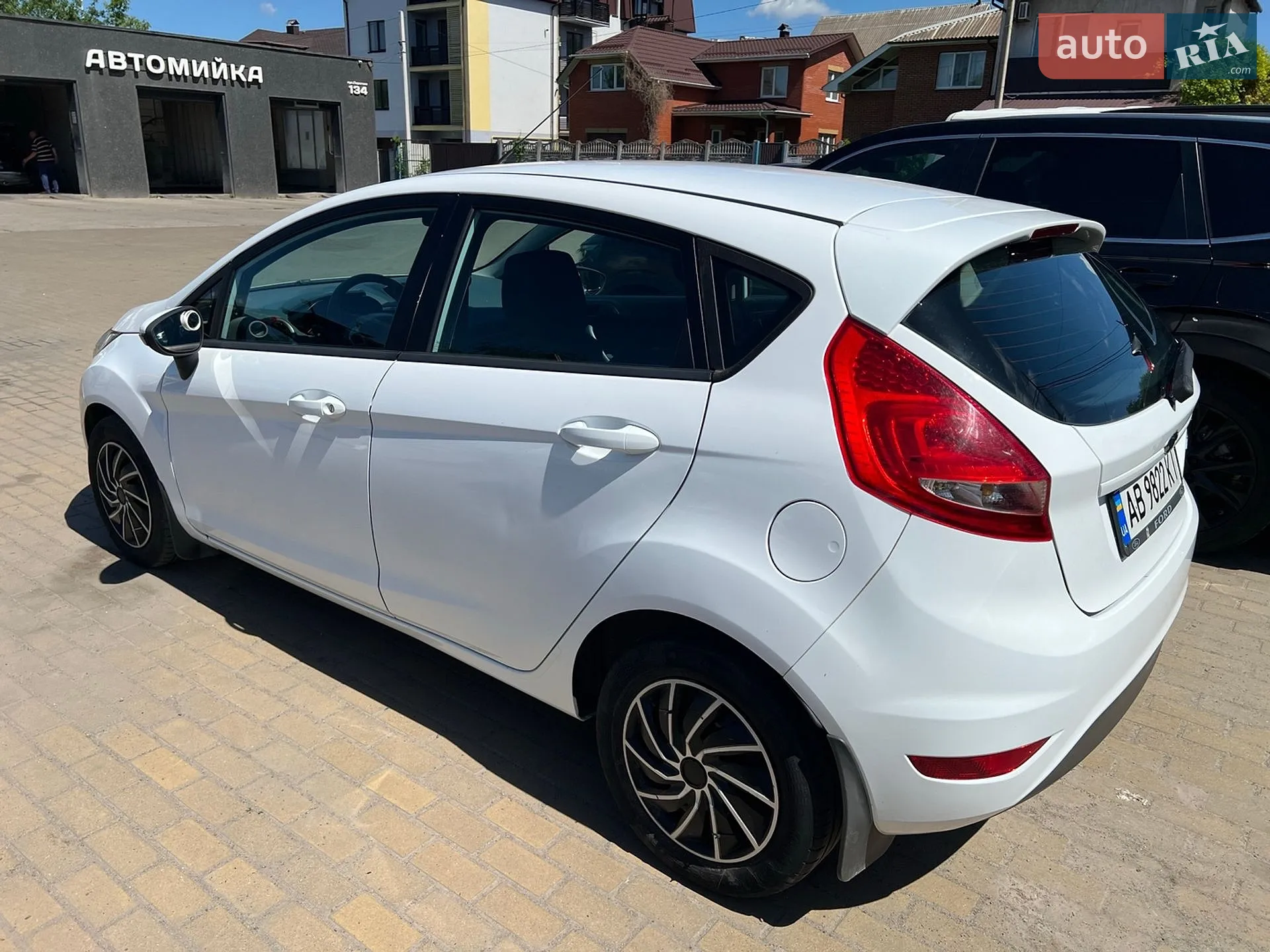 2010 Ford Fiesta - мініатюра 3