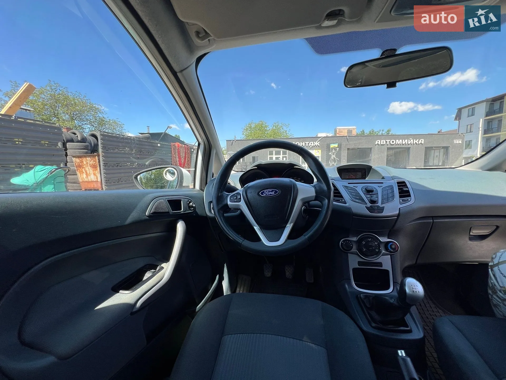 2010 Ford Fiesta - мініатюра 14