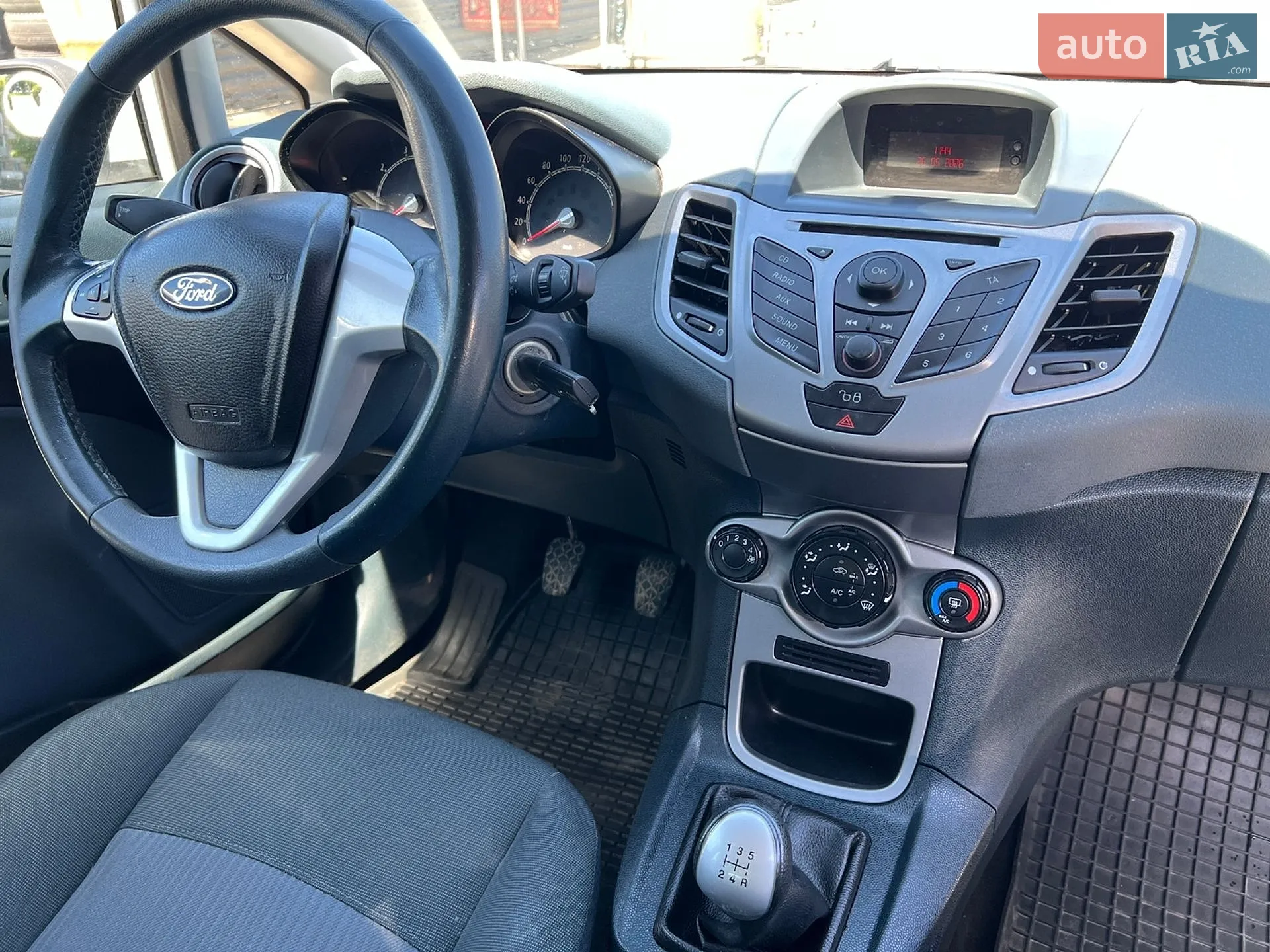2010 Ford Fiesta - мініатюра 16