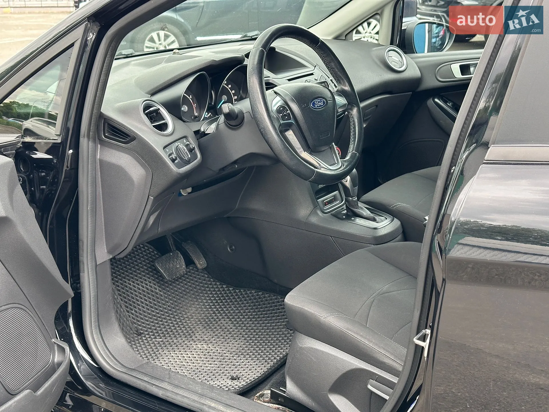 2016 Ford Fiesta - мініатюра 12